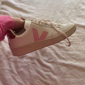 veja sneakers